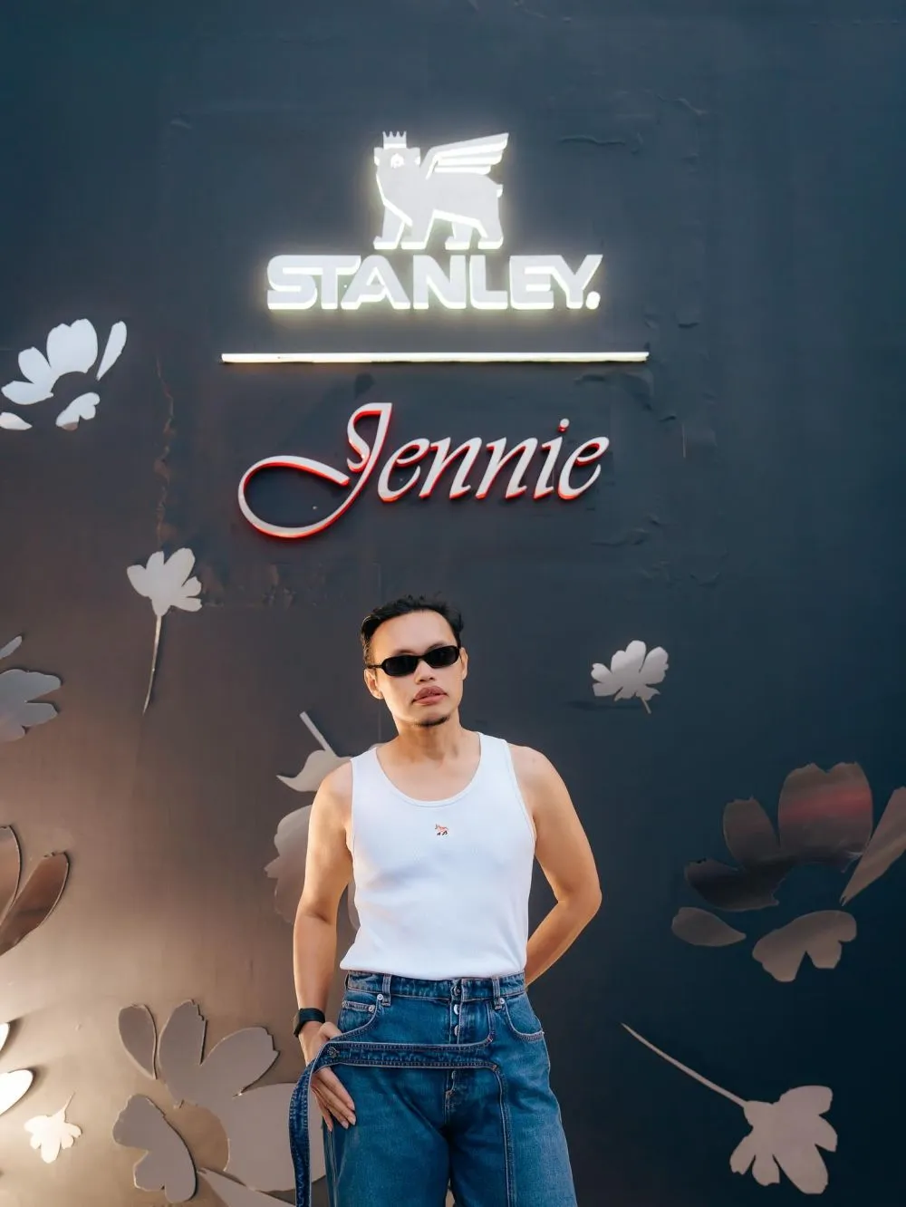 Wanda Hara tampil dengan jenggot © Instagram Wanda Hara tampil dengan jenggot © Instagram