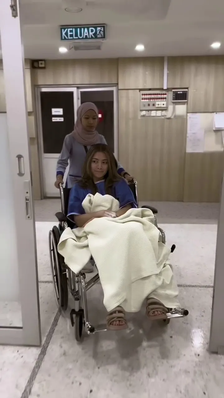 Nathalie Holscher jalani operasi bariatrik © 2025 Instagram