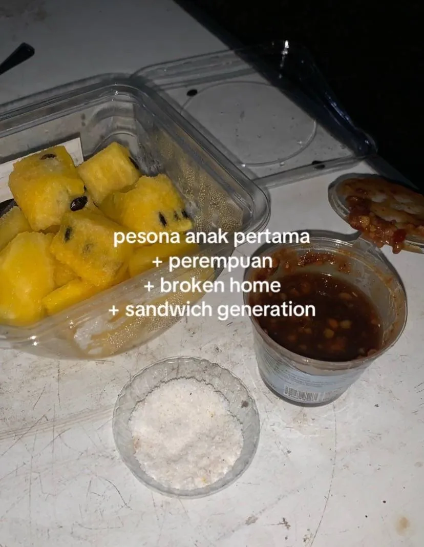 wanita ini sandwich generation © TikTok wanita ini sandwich generation © TikTok