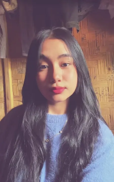 Potret Rumsyah gadis Baduy viral © TikTok