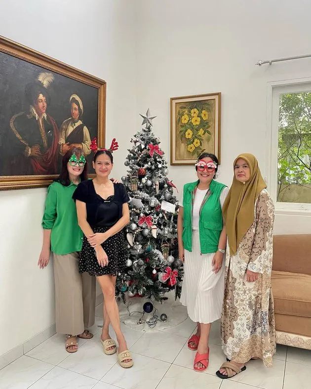 aktris cantik dan saudara beda agama © instagram aktris cantik dan saudara beda agama © instagram
