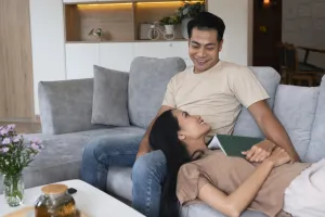 100 Kata-kata gombalan maut buat cewek lagi ngambek, berkesan indah dan penuh makna