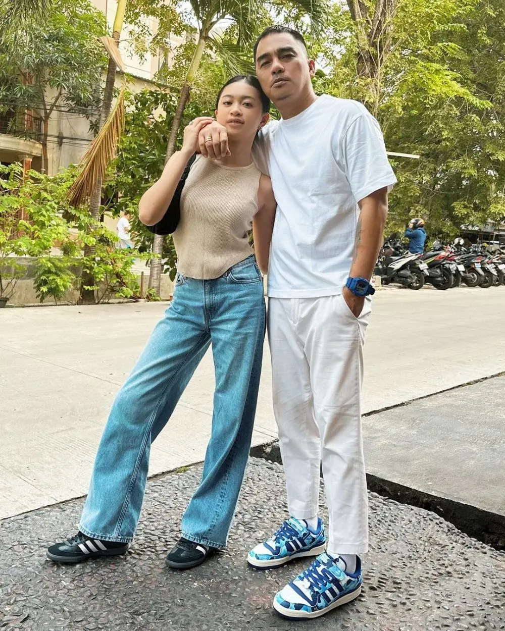 potret seleb ganteng dan putrinya sering dikira pacaran © berbagai sumber potret seleb ganteng dan putrinya sering dikira pacaran © berbagai sumber