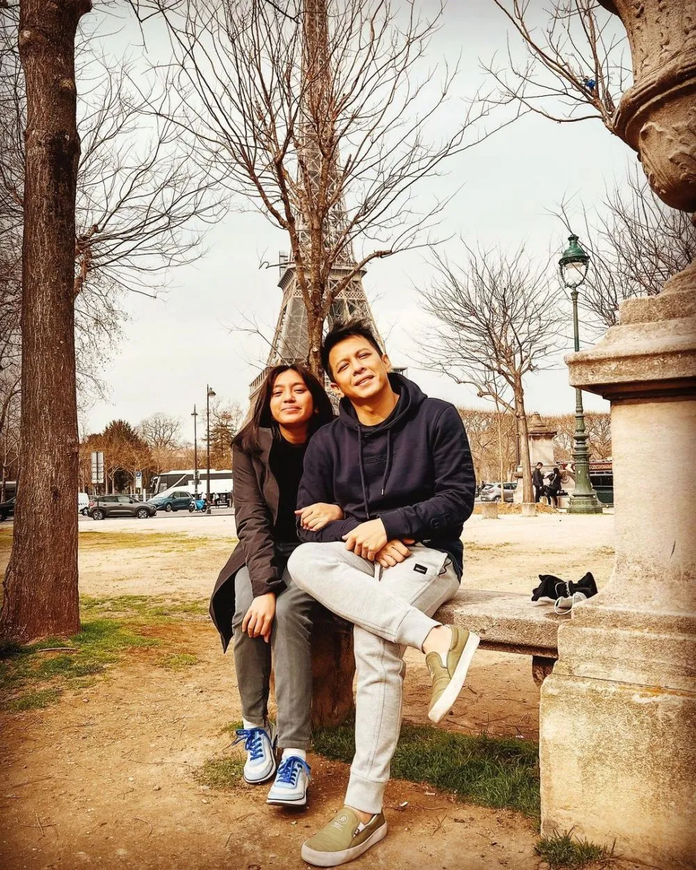 potret seleb ganteng dan putrinya sering dikira pacaran © berbagai sumber potret seleb ganteng dan putrinya sering dikira pacaran © berbagai sumber