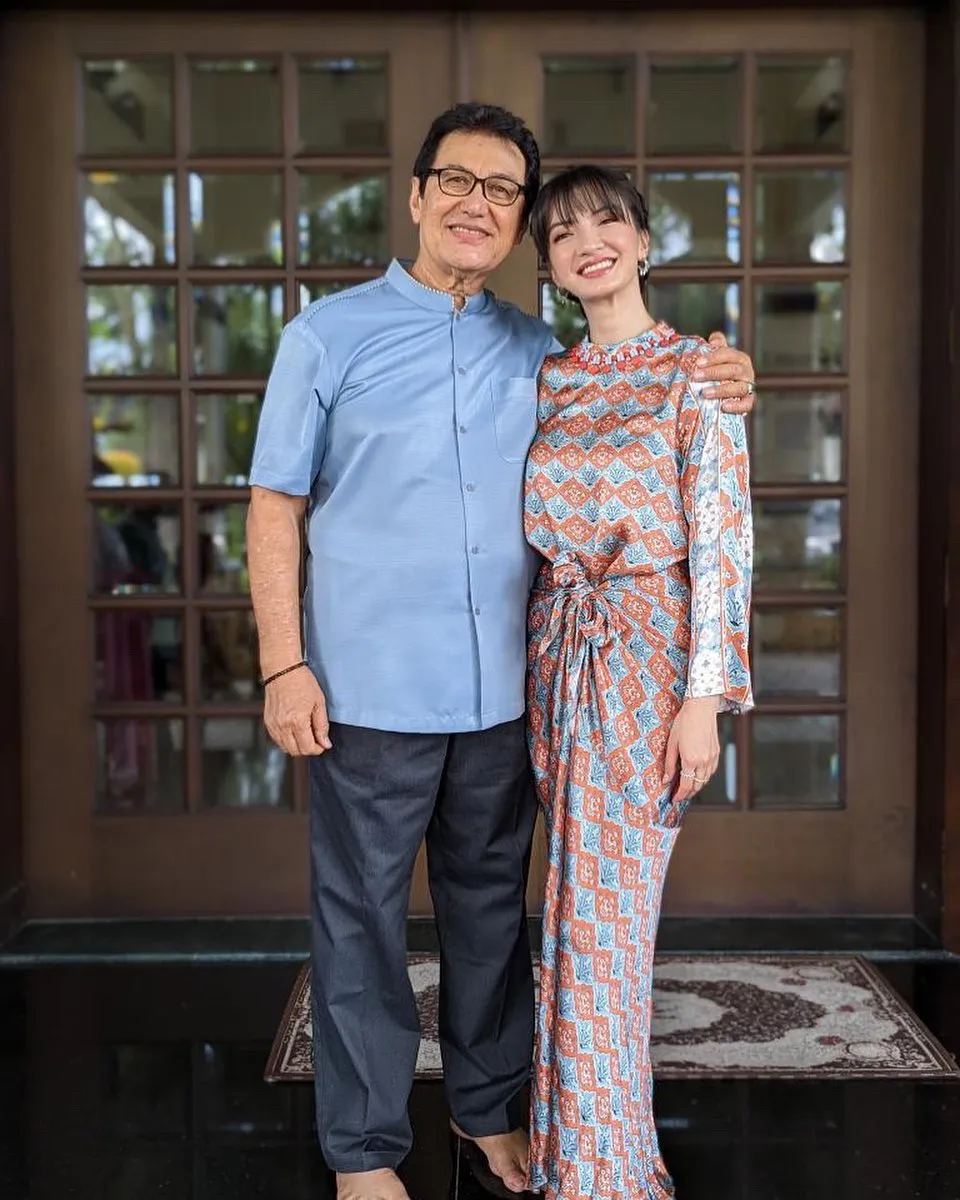 kebersamaan raline dan ayah © instagram