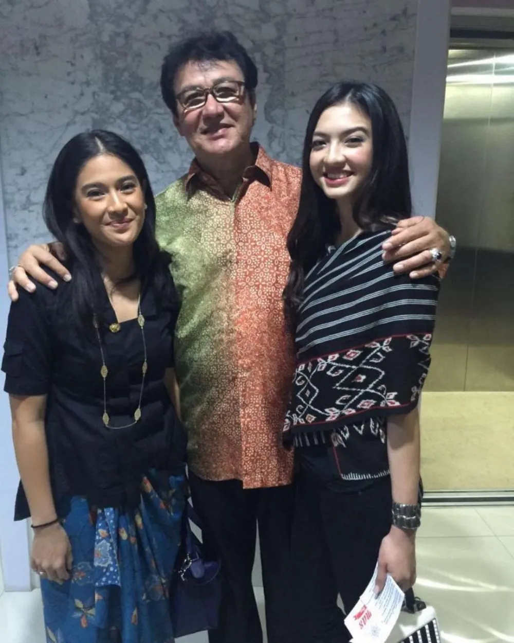 kebersamaan raline dan ayah © instagram