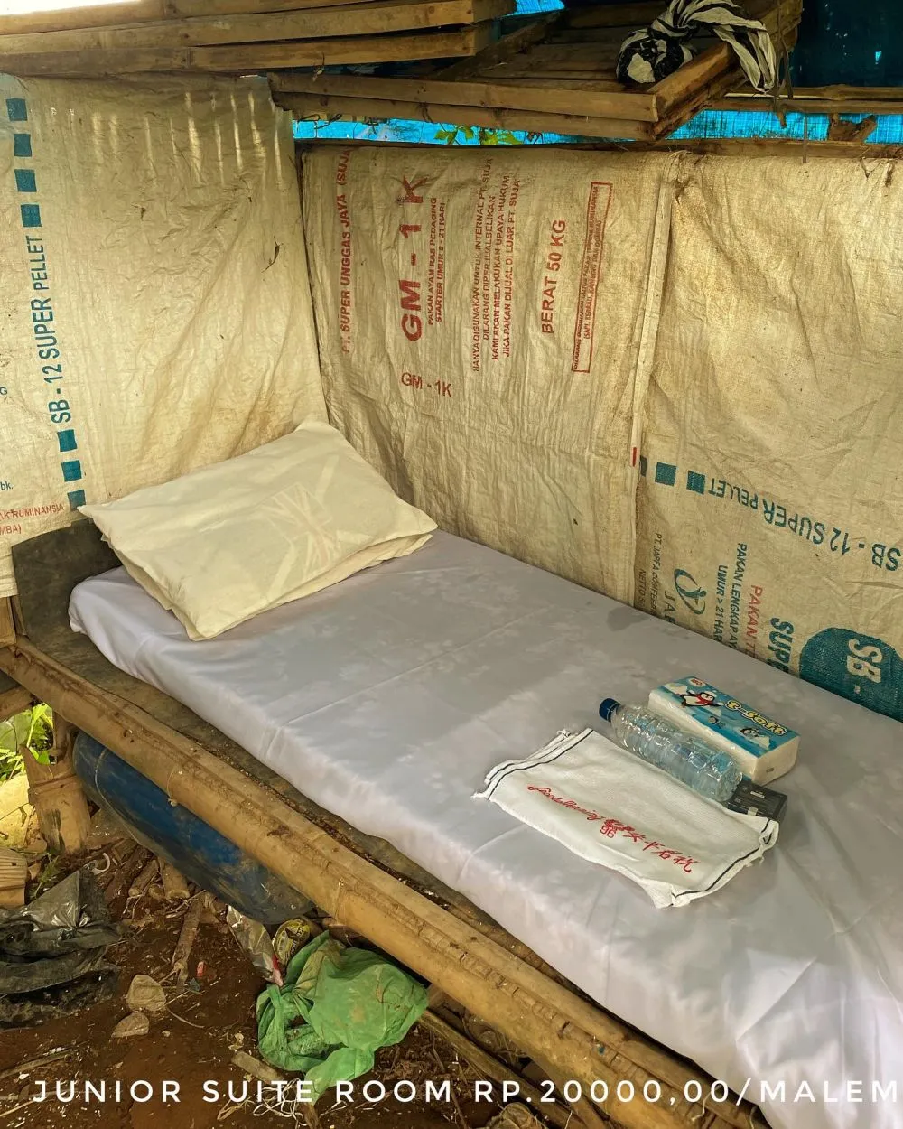 hotel semak semak © 2025 Instagram