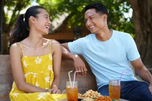 100 Kata-kata gombalan gen Z paling nyeleneh tapi romantis, dijamin ketawa campur baper