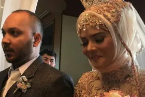 Jarang tersorot, ini 7 potret penyanyi Terry dan suami yang keturunan Arab, kebersamaannya adem banget