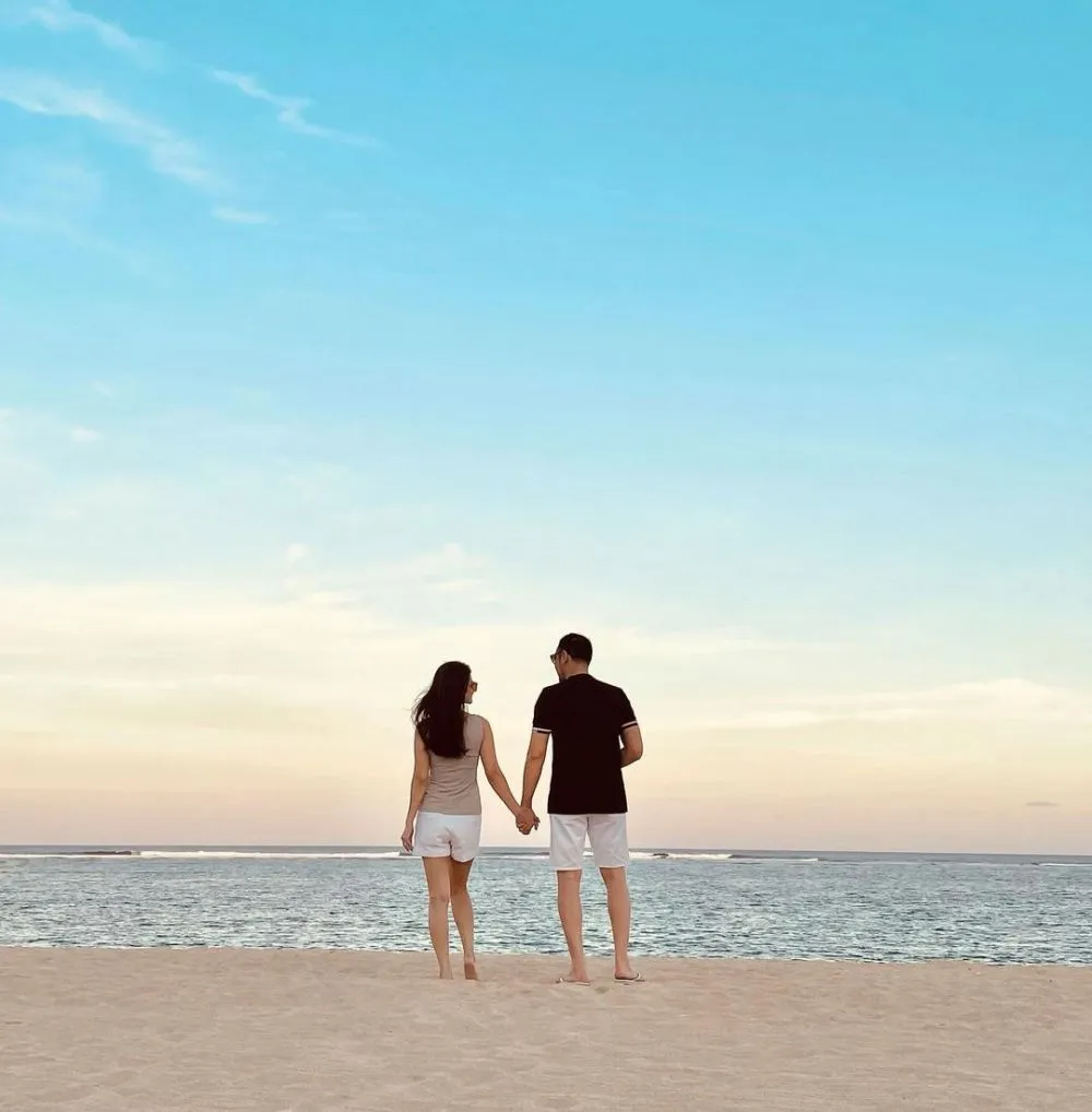 potret harmonis rumah tangga cut tari & richard kevin © berbagai sumber