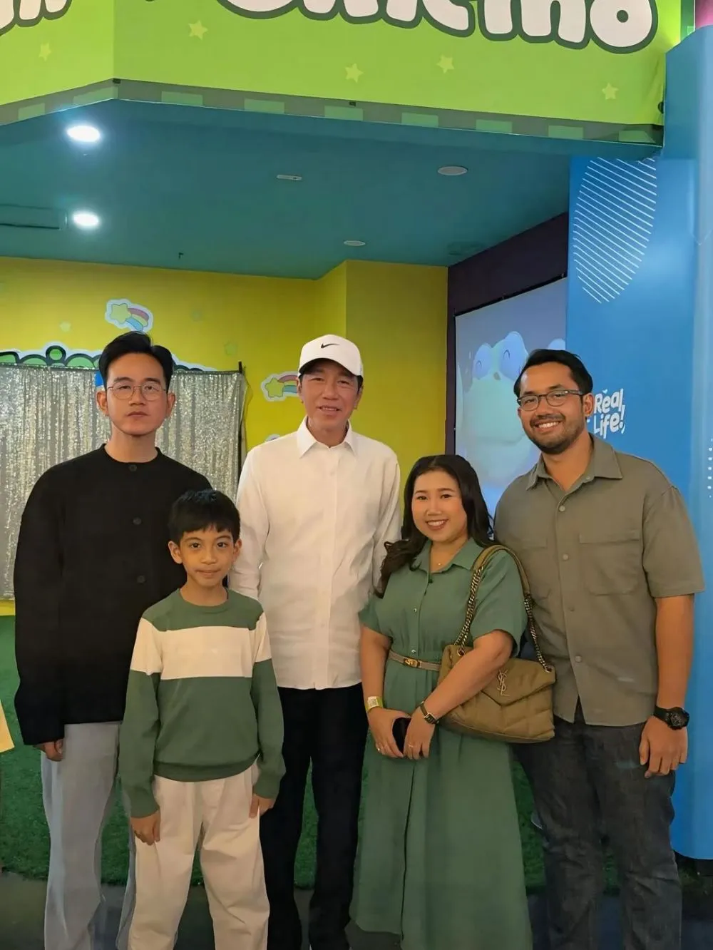 Ulang tahun Bebingah anak Kaesang Pangarep dan Erina Gudono © 2025 brilio.net Ulang tahun Bebingah anak Kaesang Pangarep dan Erina Gudono © 2025 brilio.net