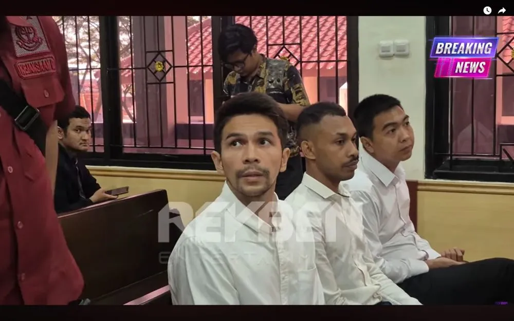 Penampilan terbaru Jonathan Frizzy © 2025 brilio.net Penampilan terbaru Jonathan Frizzy © 2025 brilio.net