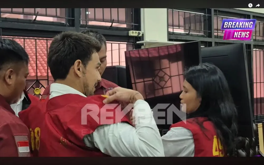 Penampilan terbaru Jonathan Frizzy © 2025 brilio.net Penampilan terbaru Jonathan Frizzy © 2025 brilio.net