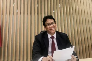 Purbaya ungkap iuran BPJS Kesehatan kemungkinan naik tahun depan, tapi ada syaratnya