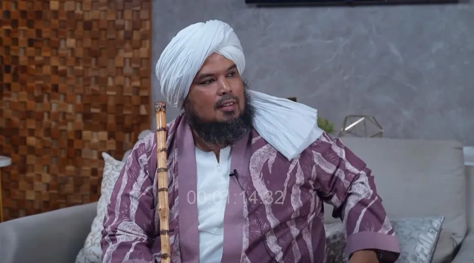 Willie Salim dikabarkan sudah mualaf © berbagai sumber Willie Salim dikabarkan sudah mualaf © berbagai sumber