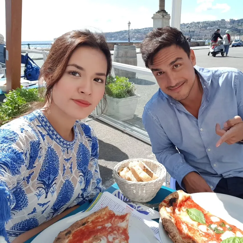 Potret kenangan mesra Raisa dan Hamish Daud © 2025 Instagram Potret kenangan mesra Raisa dan Hamish Daud © 2025 Instagram