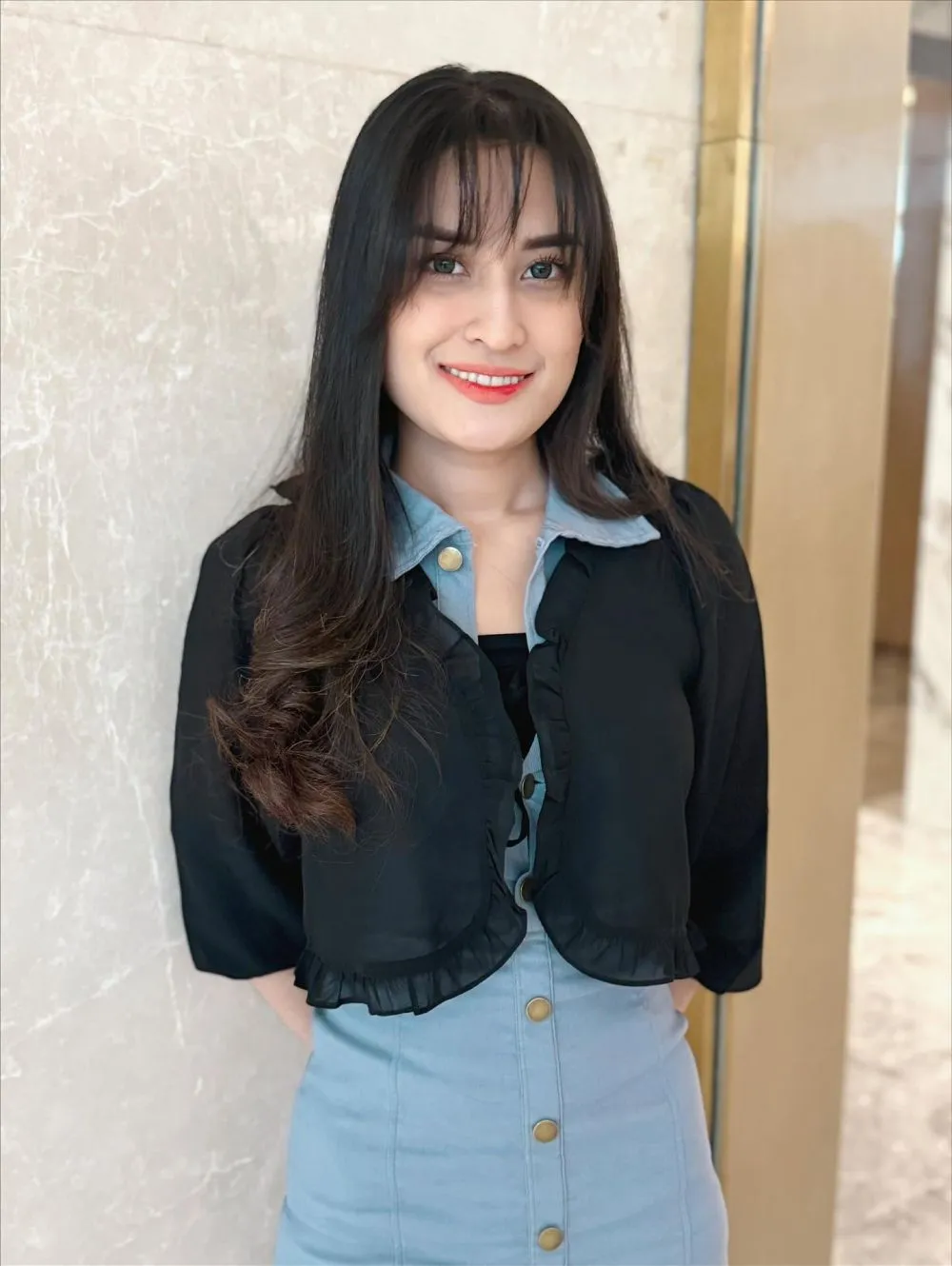 viral curhatan lawas ibunda Angbeen Rishi © berbagai sumber