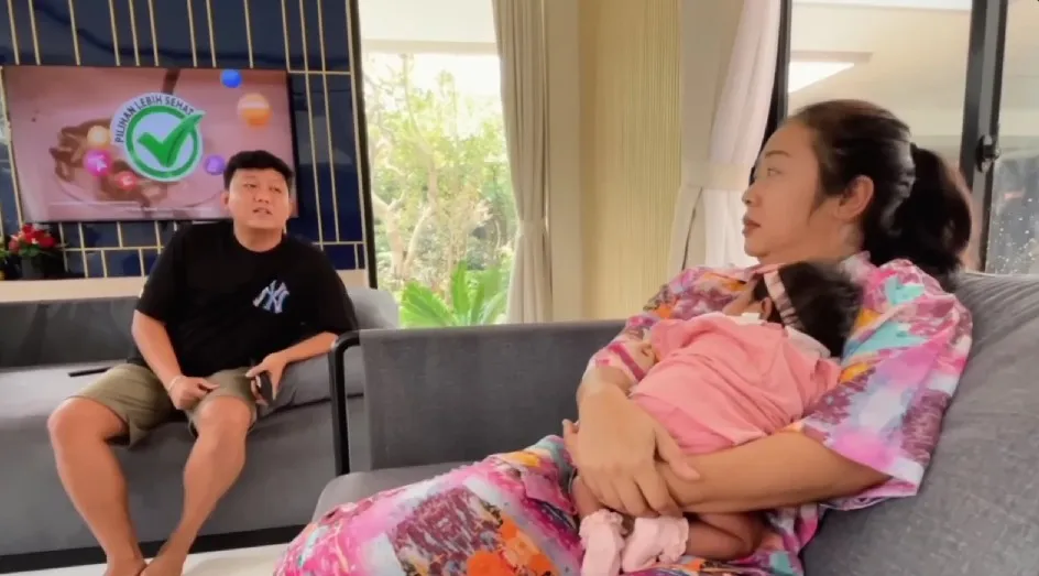 Potret rumah mewahnya Denny Caknan © berbagai sumber