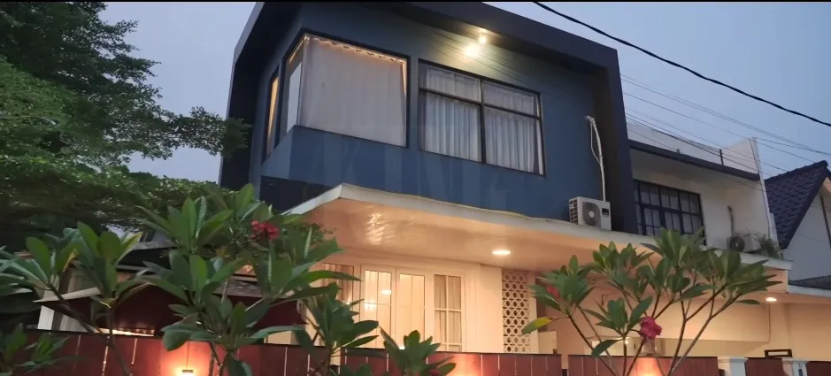 rumah mewah pesulap Limbad © YouTube