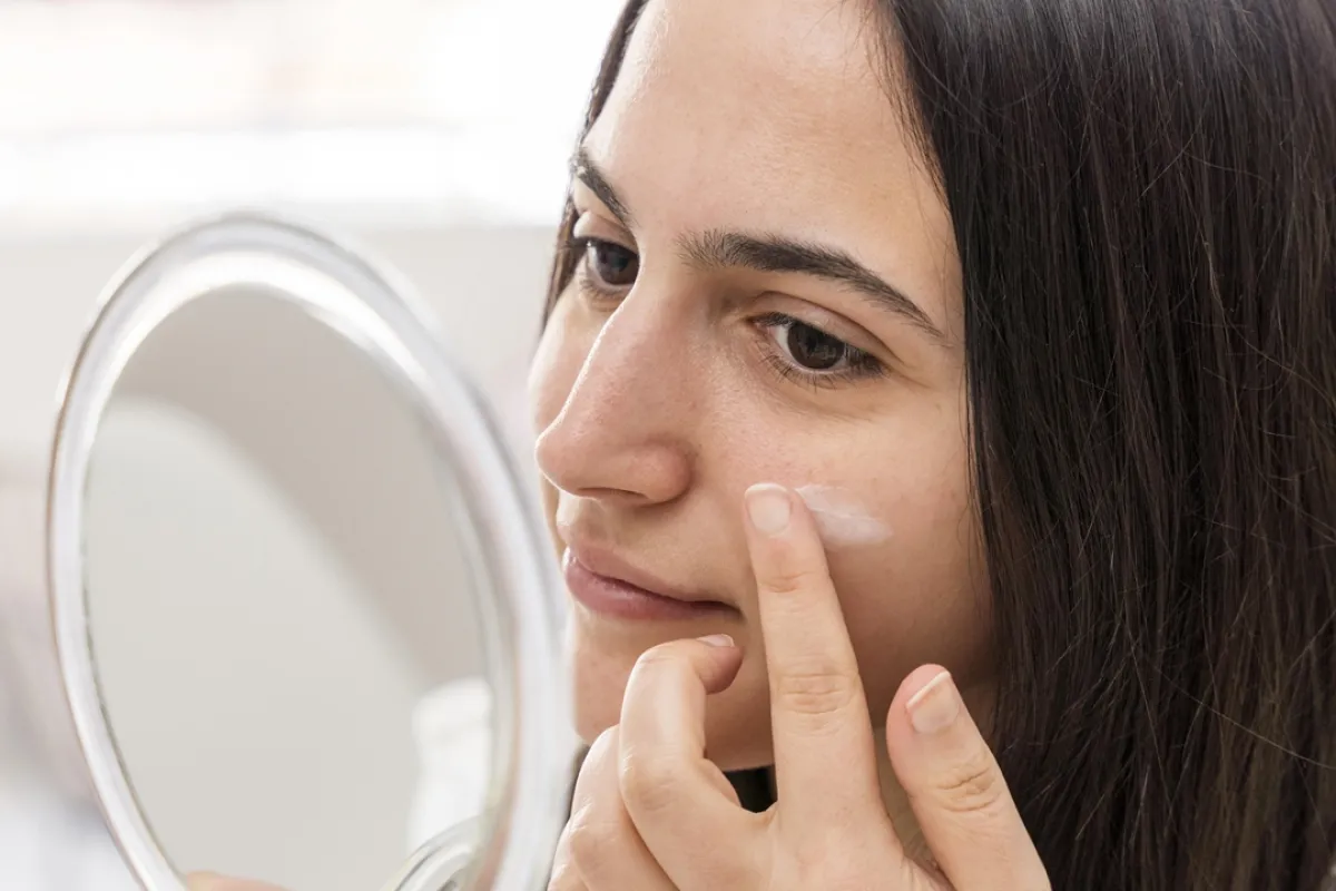 Cara praktis bikin kulit cerah dan halus, pori-pori kecil tanpa komedo cuma dengan 1 jenis tepung