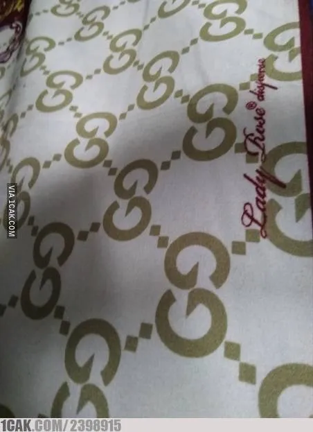 seprai motif nyeleneh © berbagai sumber