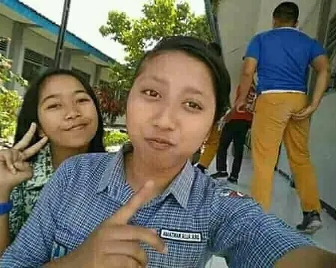 momen tak terduga foto bareng © berbagai sumber