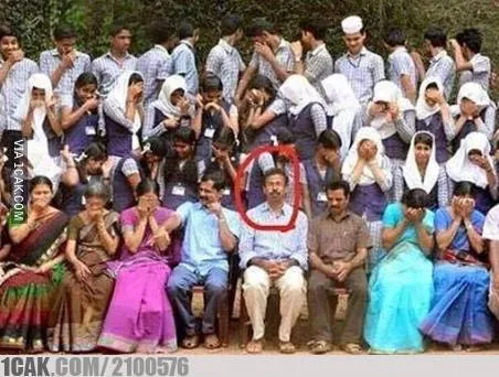 momen tak terduga foto bareng © berbagai sumber