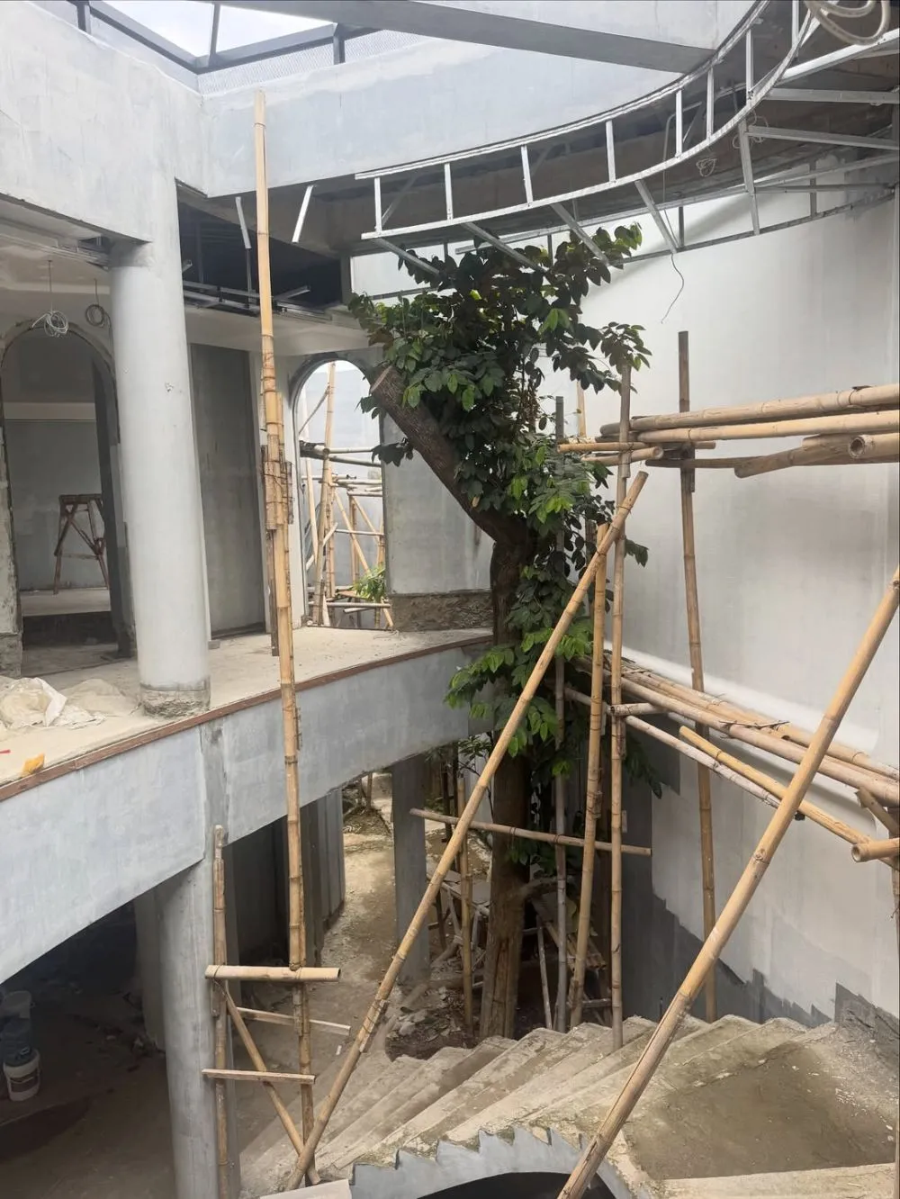 Desain Masjid Zaskia Adya Mecca © 2025 Instagram Desain Masjid Zaskia Adya Mecca © 2025 Instagram