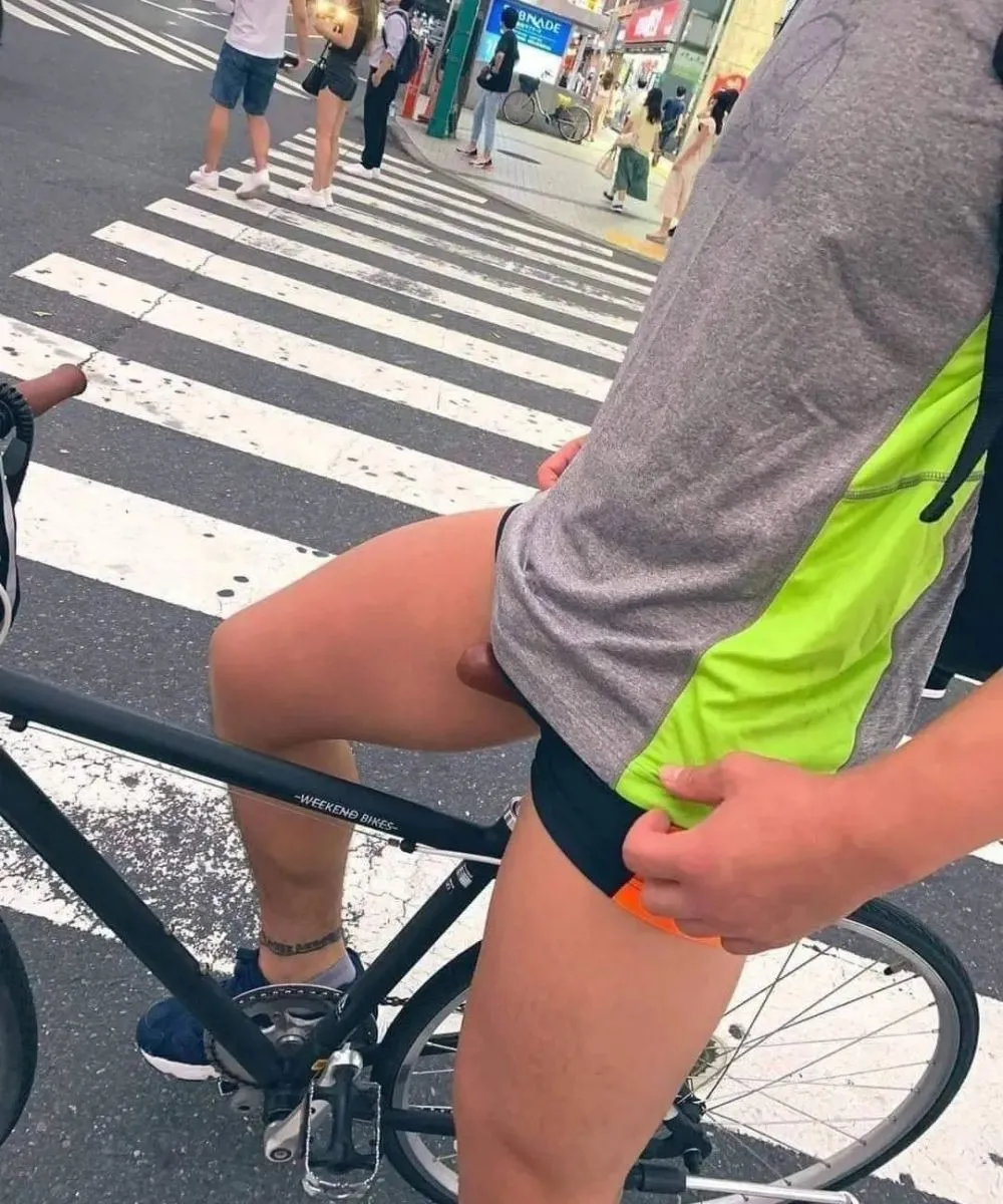 gambar nyeleneh mengecoh mata © berbagai sumber