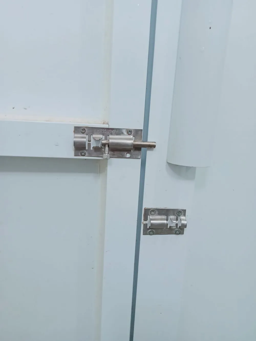 benda salah posisi © berbagai sumber