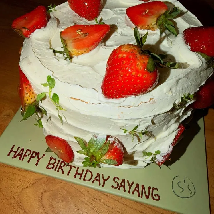 Istri Nino RAN hamil anak pertama © 2025 Instagram Istri Nino RAN hamil anak pertama © 2025 Instagram