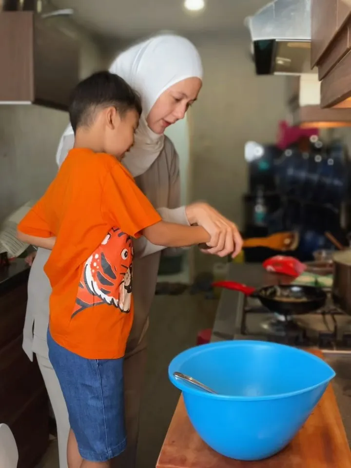 Paula Verhoeven temani Kiano di Market Day © Instagram