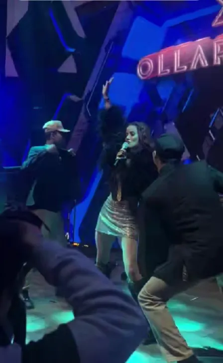 Olla Ramlan tampil di klub malam © TikTok Olla Ramlan tampil di klub malam © TikTok