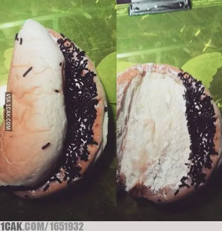 momen apes pas makan roti © Berbagai sumber momen apes pas makan roti © Berbagai sumber