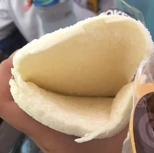 momen apes pas makan roti © Berbagai sumber momen apes pas makan roti © Berbagai sumber