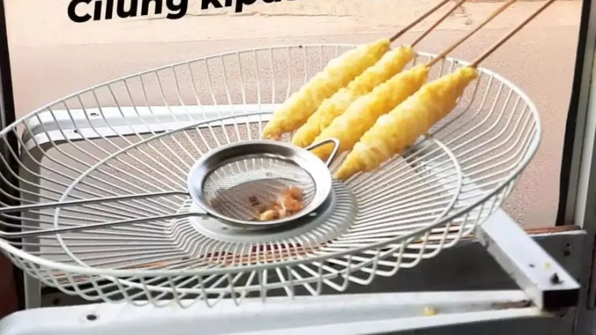 15 Potret kocak orang manfaatkan kipas angin rusak, hasilnya nyeleneh tapi bikin salut