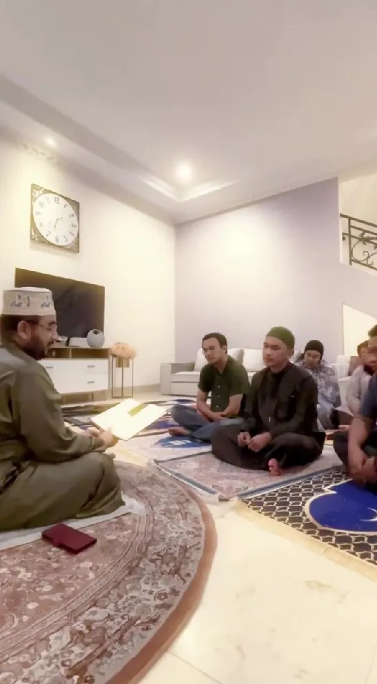 Ruben Onsu kerap ikuti kajian dalami Islam © 2025 Instagram 