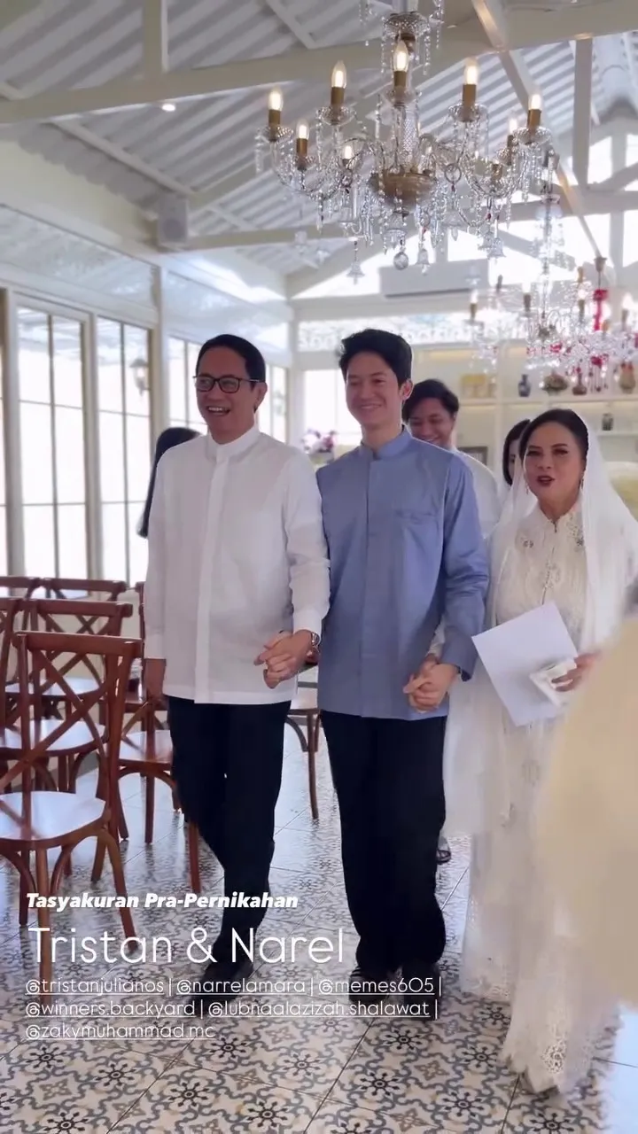 Pengajian jelang nikah Tristan Juliano anak Addie MS dan Memes © 2025 brilio.net Pengajian jelang nikah Tristan Juliano anak Addie MS dan Memes © 2025 brilio.net