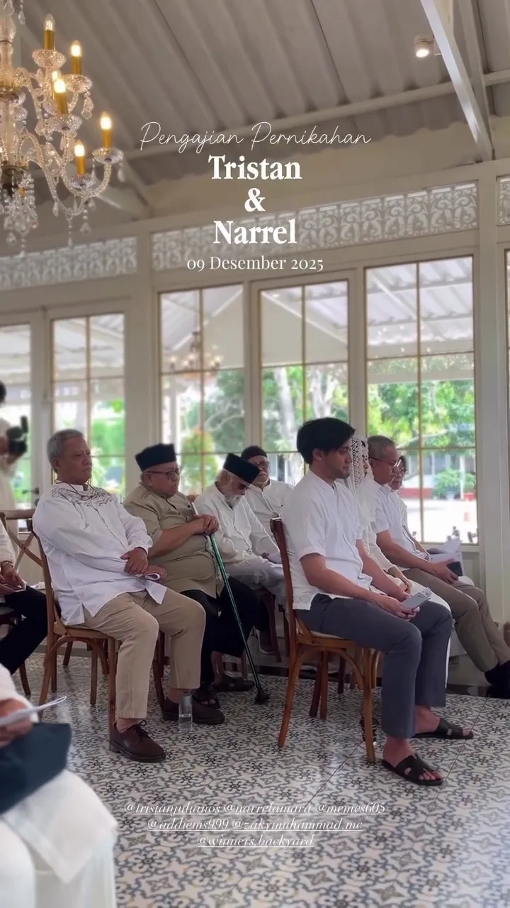 Pengajian jelang nikah Tristan Juliano anak Addie MS dan Memes © 2025 brilio.net Pengajian jelang nikah Tristan Juliano anak Addie MS dan Memes © 2025 brilio.net