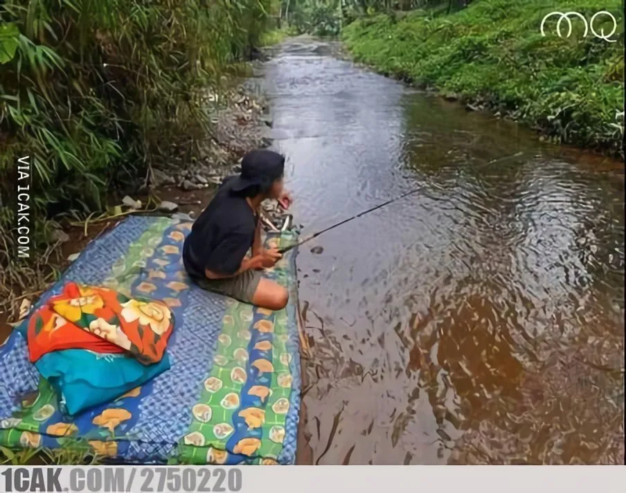 bapak bapak mancing kocak © berbagai sumber