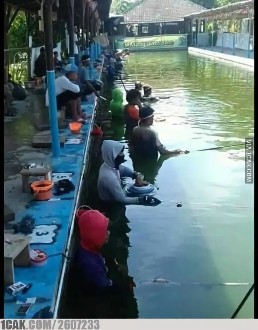 bapak bapak mancing kocak © berbagai sumber