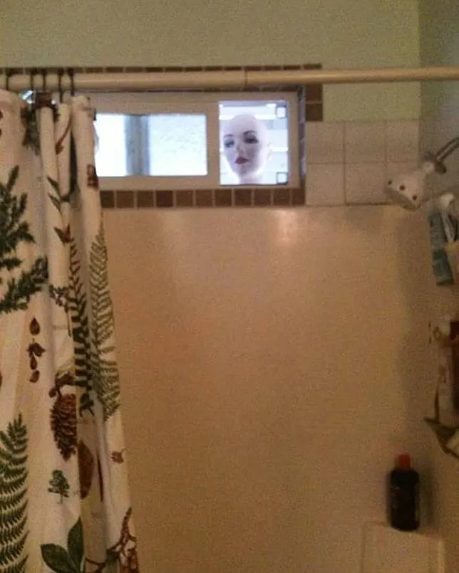 benda dikira hantu © Instagram