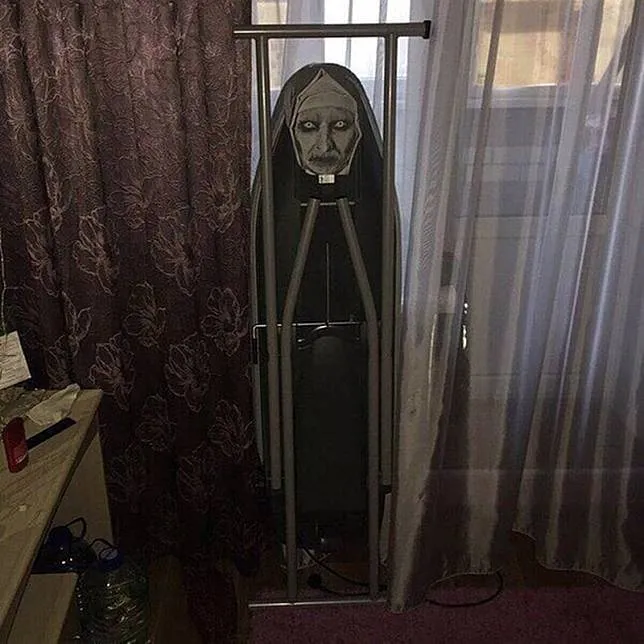 benda dikira hantu © Instagram