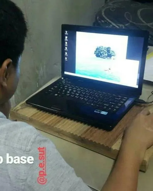 pengganti meja kerja © Instagram