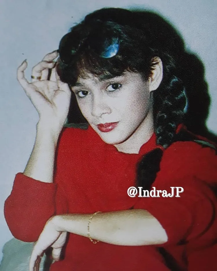 Nena Rosier Gadis Warkop © berbagai sumber