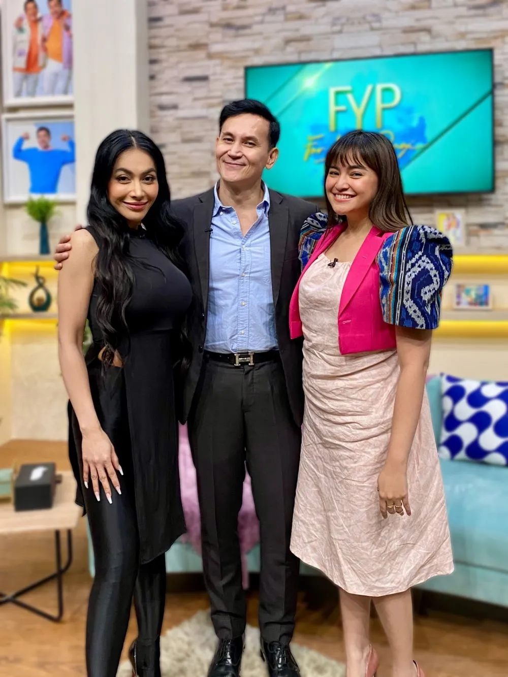 Denada kembali putuskan oplas dada © 2025 brilio.net Denada kembali putuskan oplas dada © 2025 brilio.net