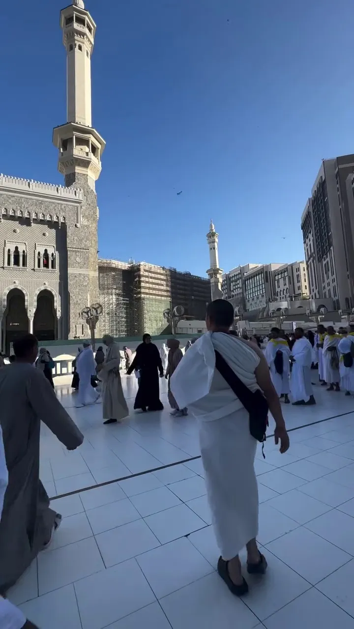 Steven Wongso umrah perdana barenga Felix Siaw © 2025 Instagram