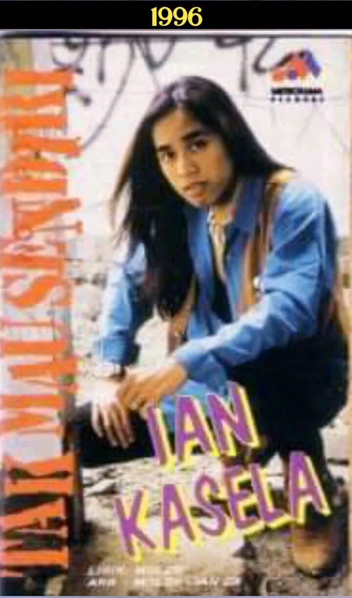 Potret Ian Kasela sebelum tenar jadi vokalis Raja © Facebook Potret Ian Kasela sebelum tenar jadi vokalis Raja © Facebook