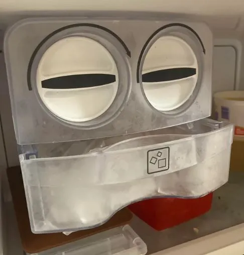 wadah mirip wajah © berbagai sumber wadah mirip wajah © berbagai sumber