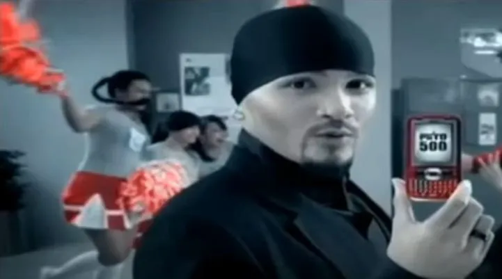 potret seleb iklan HP jadul berbagai sumber potret seleb iklan HP jadul berbagai sumber